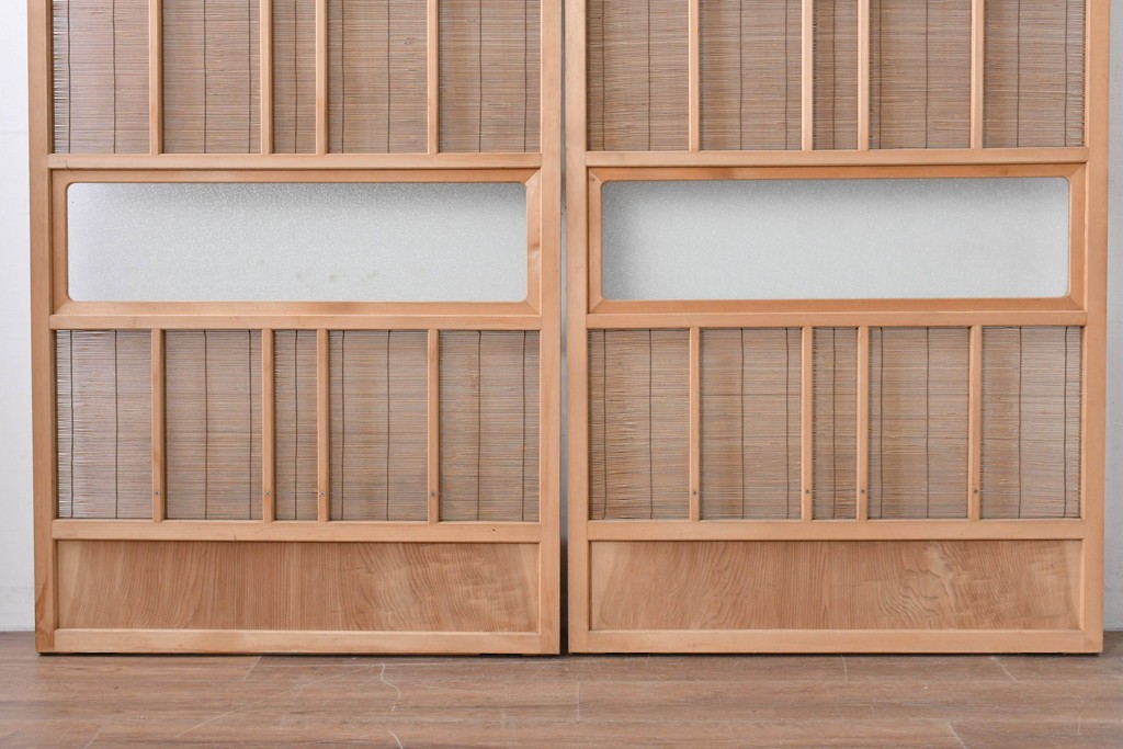 ヴィンテージ建具　昭和後期　細やかな簾とガラス窓が涼やかな簾戸2枚セット　(R-086074)