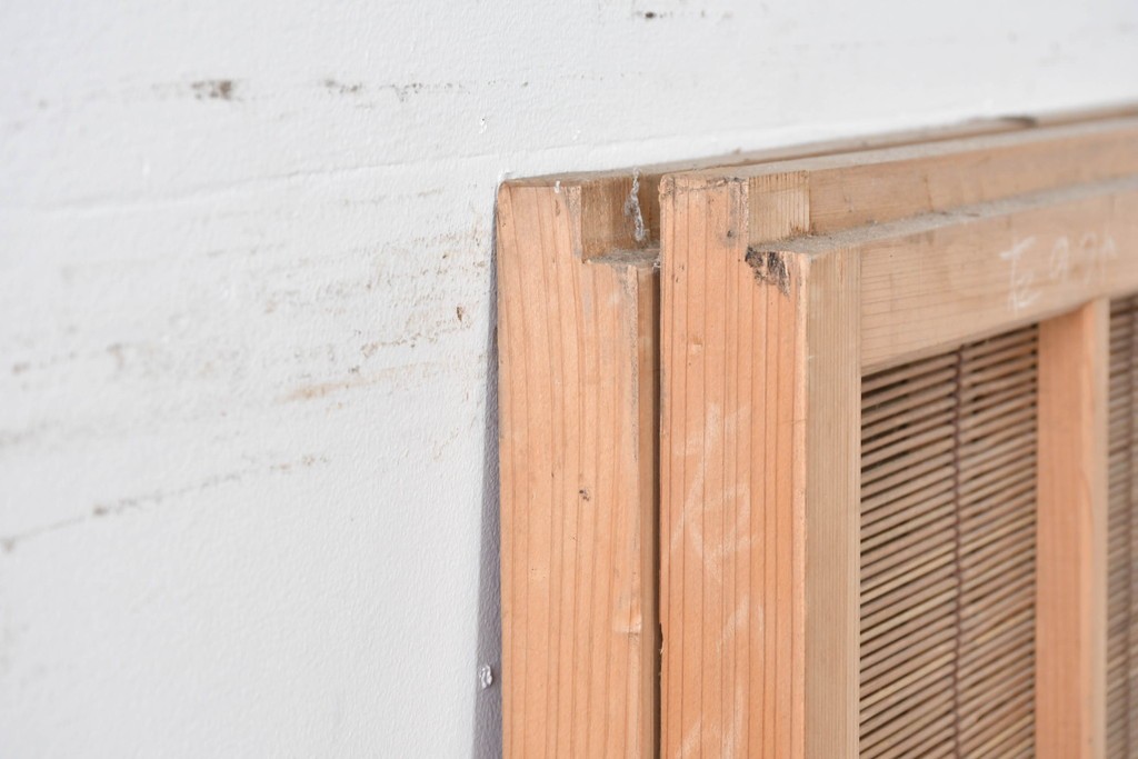 ヴィンテージ建具　昭和後期　細やかな簾とガラス窓が涼やかな簾戸2枚セット　(R-086074)