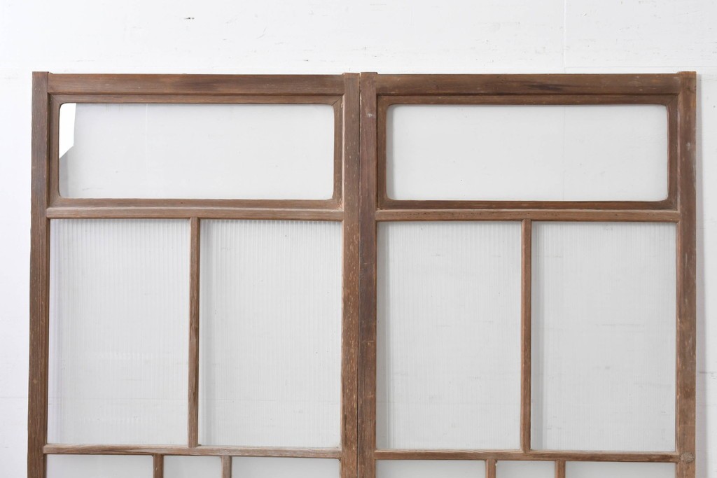 アンティーク建具　昭和初期　木味が魅力のガラス戸2枚セット　(R-086075)