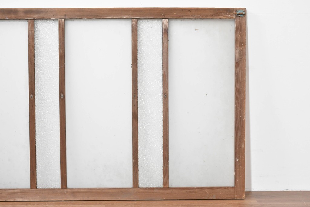 アンティーク建具　昭和初期　特大サイズが存在感を放つ明り取り1枚　(R-086077)