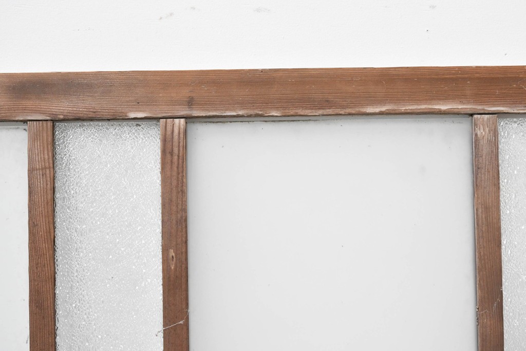 アンティーク建具　昭和初期　特大サイズが存在感を放つ明り取り1枚　(R-086077)