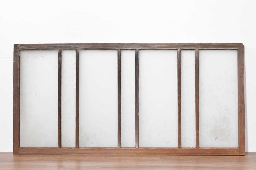 アンティーク建具　昭和初期　特大サイズが存在感を放つ明り取り1枚　(R-086077)