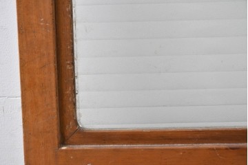 アンティーク建具　昭和初期から中期　欅(ケヤキ)材　鏡板の美しい木目が魅力のガラス戸1枚　(R-086078)