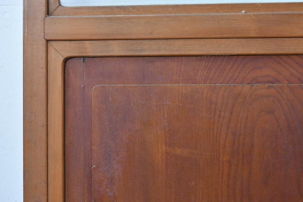 アンティーク建具　昭和初期から中期　欅(ケヤキ)材　鏡板の美しい木目が魅力のガラス戸1枚　(R-086078)