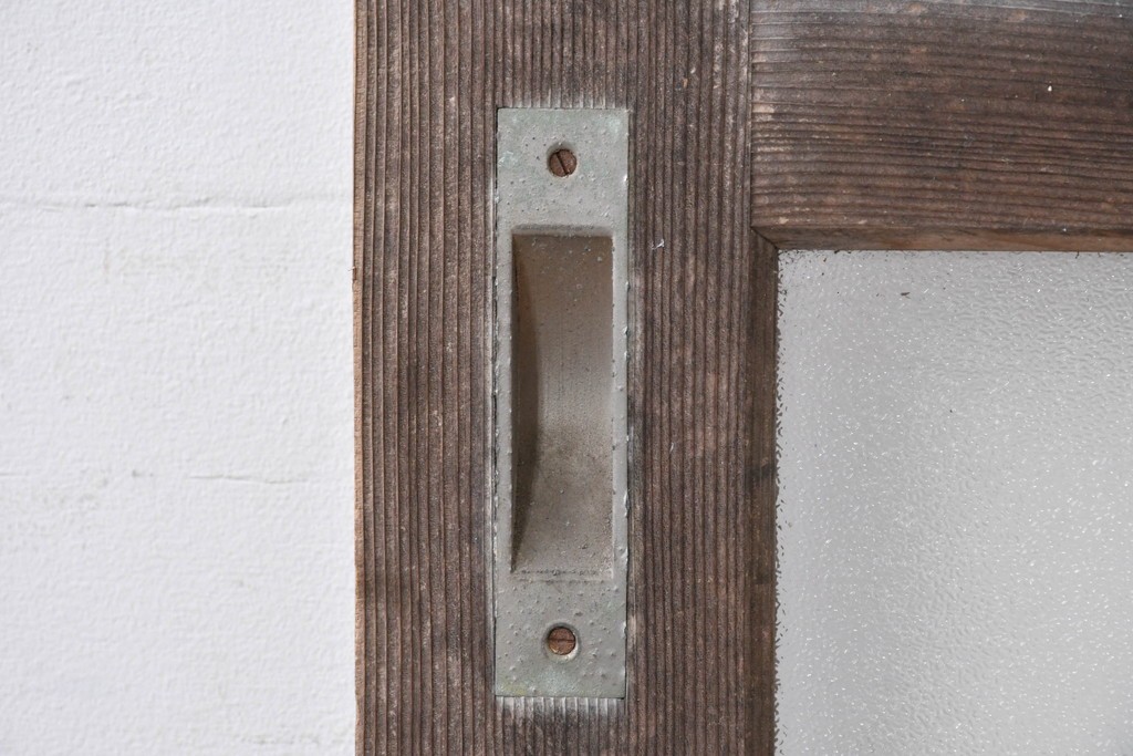 ヴィンテージ建具　昭和中期　整った格子が空間をすっきりと見せるガラス戸1枚　(R-086080)