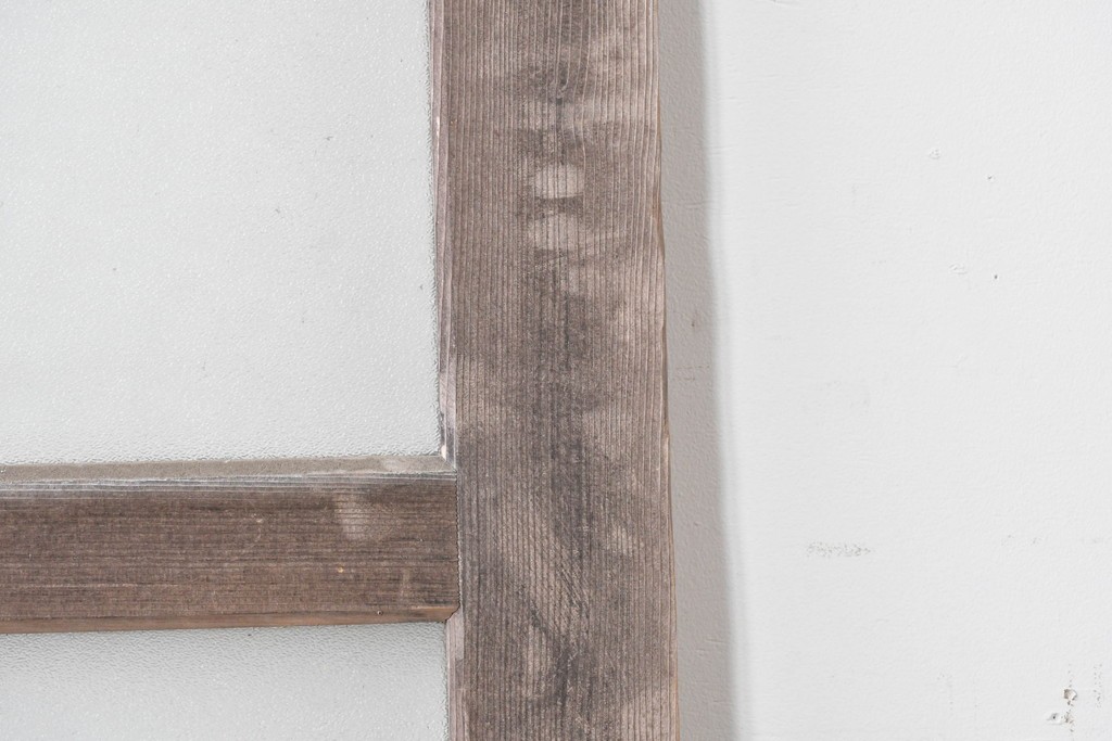 ヴィンテージ建具　昭和中期　整った格子が空間をすっきりと見せるガラス戸1枚　(R-086080)