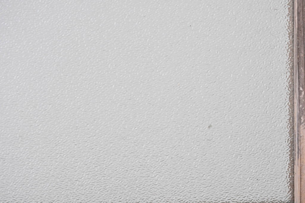 ヴィンテージ建具　昭和中期　整った格子が空間をすっきりと見せるガラス戸1枚　(R-086080)