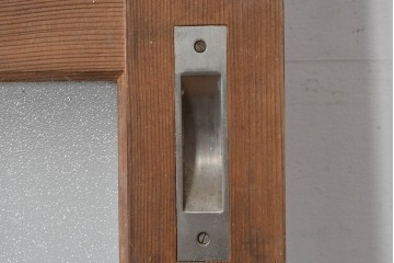 ヴィンテージ建具　昭和中期　整った格子が空間をすっきりと見せるガラス戸1枚　(R-086080)