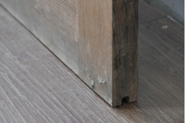 ヴィンテージ建具　昭和中期　整った格子が空間をすっきりと見せるガラス戸1枚　(R-086080)