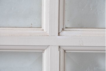 ヴィンテージ建具　昭和中期　洋風の空間にも和の空間にもなじみやすいドア1枚　(R-086081)