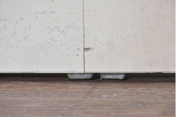 ヴィンテージ建具　昭和中期　洋風の空間にも和の空間にもなじみやすいドア1枚　(R-086081)