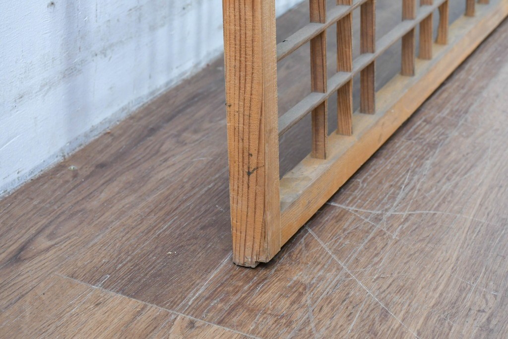 ヴィンテージ建具　昭和中期　木の表情が味わい深い夏戸1枚　(R-086084)