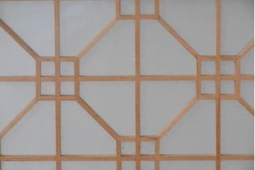 ヴィンテージ建具　昭和中期　高級特注品!!　上品で凝ったデザインが魅力的な組子入り摺り上げ雪見障子戸1枚　(R-086085)