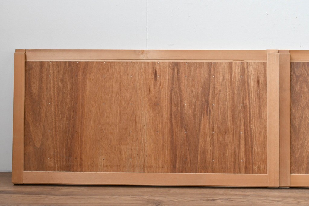 ヴィンテージ建具　昭和中期　整ったマス目格子の窓4枚セット　(R-086087)