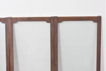 アンティーク建具　昭和初期　ナラ材　落ち着いた木色と大きなガラス面が印象的な家具用ガラス窓4枚セット　(R-086088)