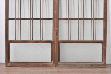 ヴィンテージ建具　昭和中期　縦桟デザインが映えるガラス窓2枚セット　(R-086090)