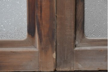 ヴィンテージ建具　昭和中期　縦桟デザインが映えるガラス窓2枚セット　(R-086090)