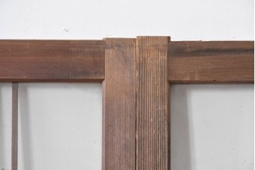 ヴィンテージ建具　昭和中期　縦桟デザインが映えるガラス窓2枚セット　(R-086090)