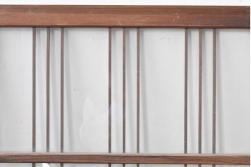 ヴィンテージ建具　昭和中期　縦桟デザインが映えるガラス窓2枚セット　(R-086090)