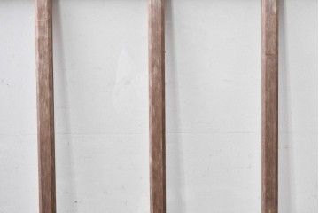 アンティーク建具　昭和初期から中期　すっきりとした縦桟が空間になじむガラス窓2枚セット　(R-086091)