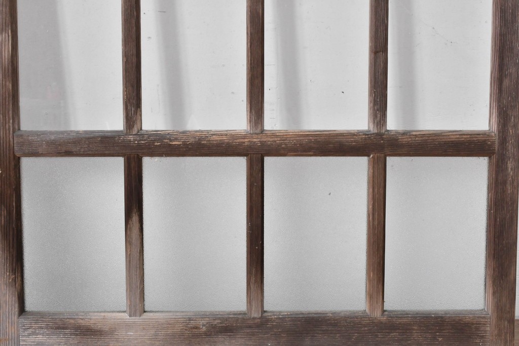 アンティーク建具　昭和初期から中期　すっきりとした縦桟が空間になじむガラス窓2枚セット　(R-086091)