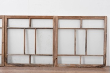 アンティーク建具　昭和初期　大正ロマン　縦横に入った桟とゆらぎのあるガラスが目を惹くガラス窓4枚セット　(R-086092)