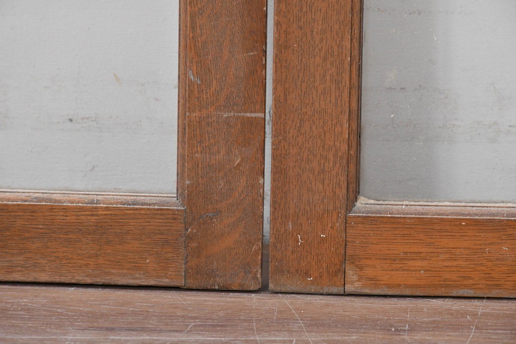 アンティーク建具　昭和初期　ナラ材　家具用　広いガラス面がすっきりとした印象のガラス窓2枚セット　(R-086093)