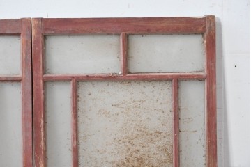 アンティーク建具　昭和初期　大正ロマン　ダイヤ入りガラスと使い込まれた木枠が味わい深い窓2枚セット　(R-086095)