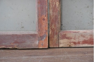 アンティーク建具　昭和初期　大正ロマン　ダイヤ入りガラスと使い込まれた木枠が味わい深い窓2枚セット　(R-086095)