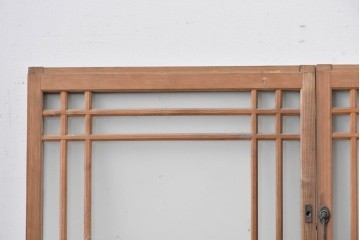 アンティーク建具　昭和初期　格子状の凝った桟使いが素敵な窓2枚セット　(R-086096)