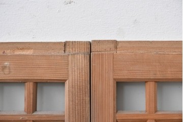 アンティーク建具　昭和初期　格子状の凝った桟使いが素敵な窓2枚セット　(R-086096)