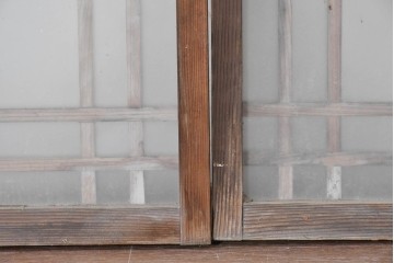 アンティーク建具　昭和初期　格子状の凝った桟使いが素敵な窓2枚セット　(R-086096)