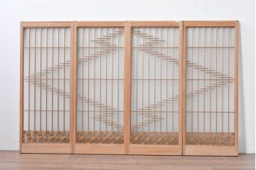 ヴィンテージ建具　昭和後期　片面ガラス　流れるような桟の意匠と麻の葉組子入り書院窓4枚セット　(R-086097)