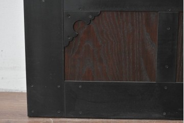 ラフジュ工房オリジナル　新品　総栗材　重厚なアイアン装飾の蔵戸風ドア1枚　(R-086099)