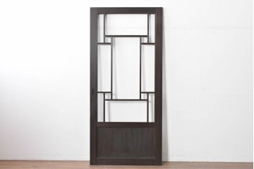 中古建具　ラフジュ工房オリジナル　杉材　大正ロマン　和洋折衷のインテリアが叶う引き戸1枚　(R-086101)