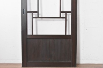 中古建具　ラフジュ工房オリジナル　杉材　大正ロマン　和洋折衷のインテリアが叶う引き戸1枚　(R-086101)