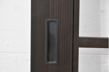 中古建具　ラフジュ工房オリジナル　杉材　大正ロマン　和洋折衷のインテリアが叶う引き戸1枚　(R-086101)