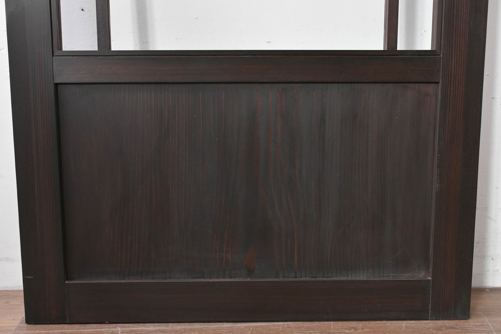 中古建具　ラフジュ工房オリジナル　杉材　大正ロマン　和洋折衷のインテリアが叶う引き戸1枚　(R-086101)