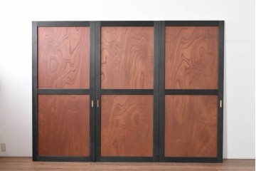 中古建具　ラフジュ工房オリジナル　欅(ケヤキ)材　突き板　美しい木目が魅力の背高帯戸3枚セット　(R-086102)