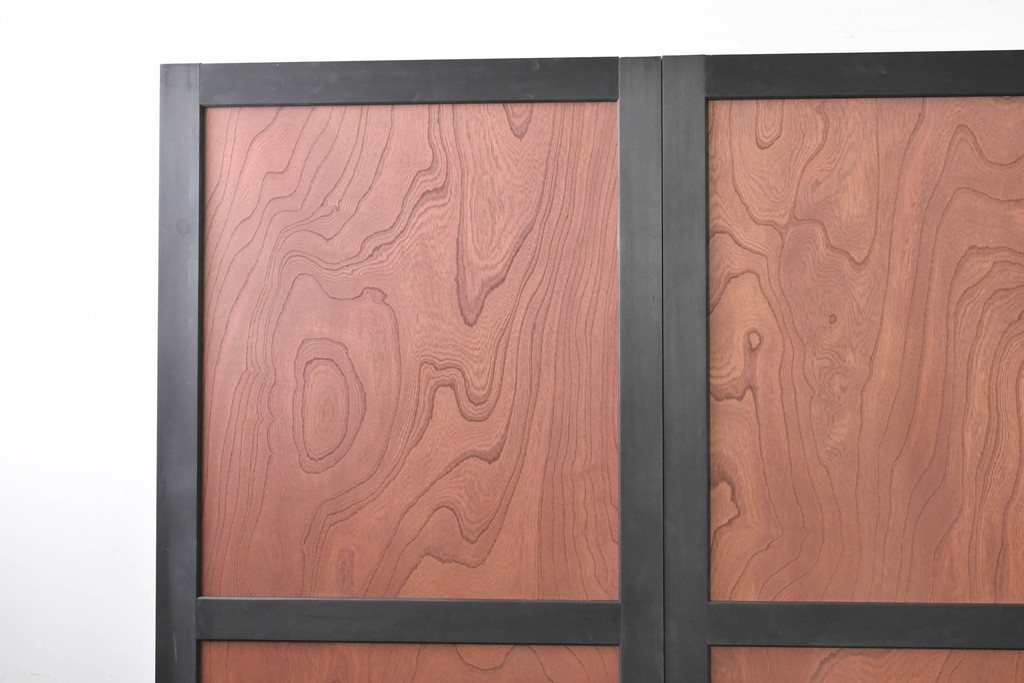 中古建具　ラフジュ工房オリジナル　欅(ケヤキ)材　突き板　美しい木目が魅力の背高帯戸3枚セット　(R-086102)