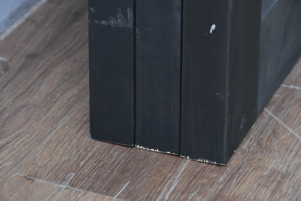 中古建具　ラフジュ工房オリジナル　欅(ケヤキ)材　突き板　美しい木目が魅力の背高帯戸3枚セット　(R-086102)