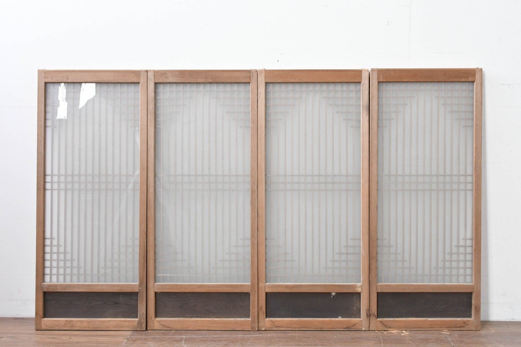 アンティーク建具　昭和初期　組子細工が美しい片面ガラス入りの書院戸4枚セット　(R-086103)