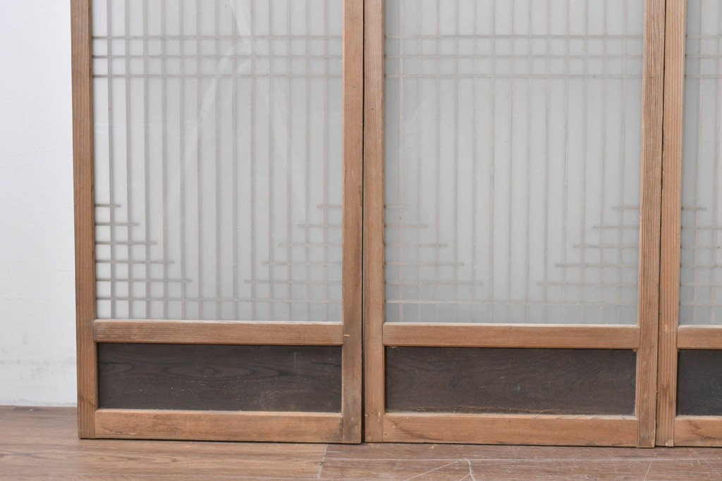 アンティーク建具　昭和初期　組子細工が美しい片面ガラス入りの書院戸4枚セット　(R-086103)