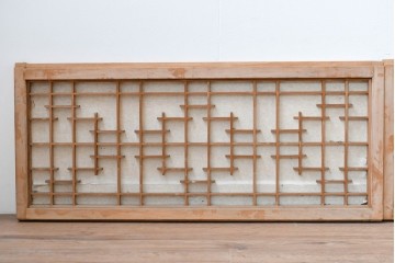 アンティーク建具　昭和初期から中期　幾何学的な桟の意匠が目を引く障子戸窓4枚セット　(R-086108)