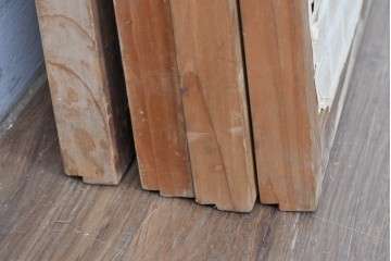 アンティーク建具　昭和初期から中期　幾何学的な桟の意匠が目を引く障子戸窓4枚セット　(R-086108)