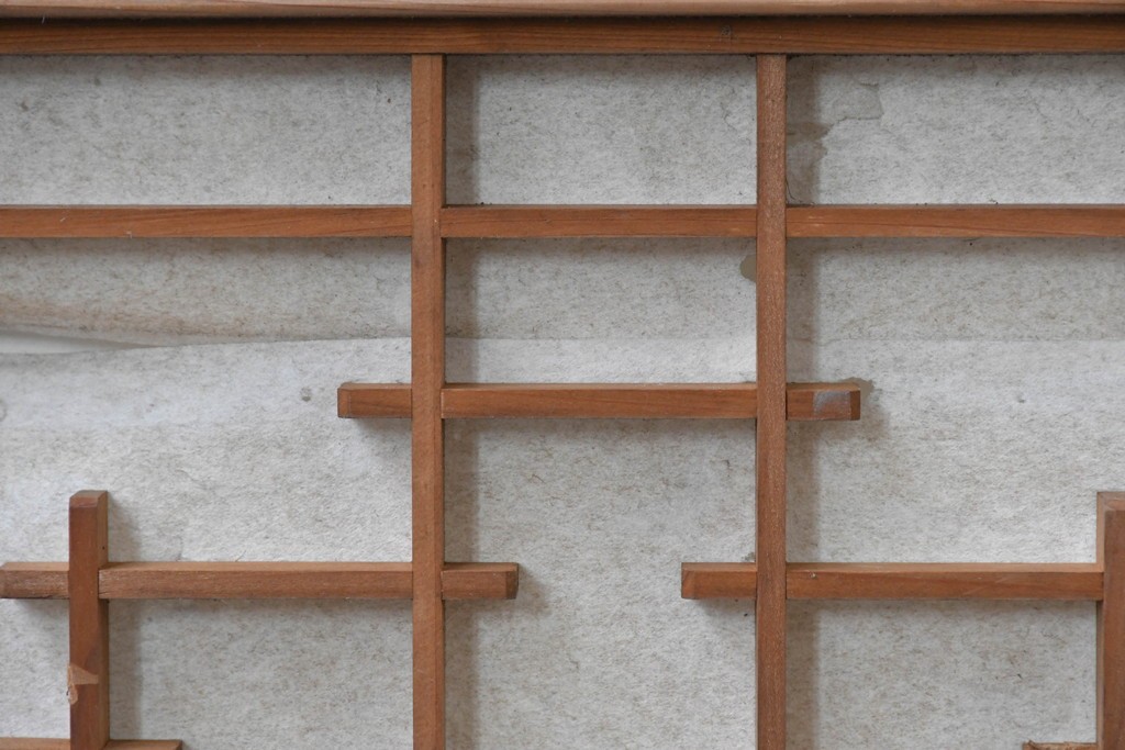 アンティーク建具　昭和初期から中期　幾何学的な桟の意匠が目を引く障子戸窓2枚セット　(R-086109)