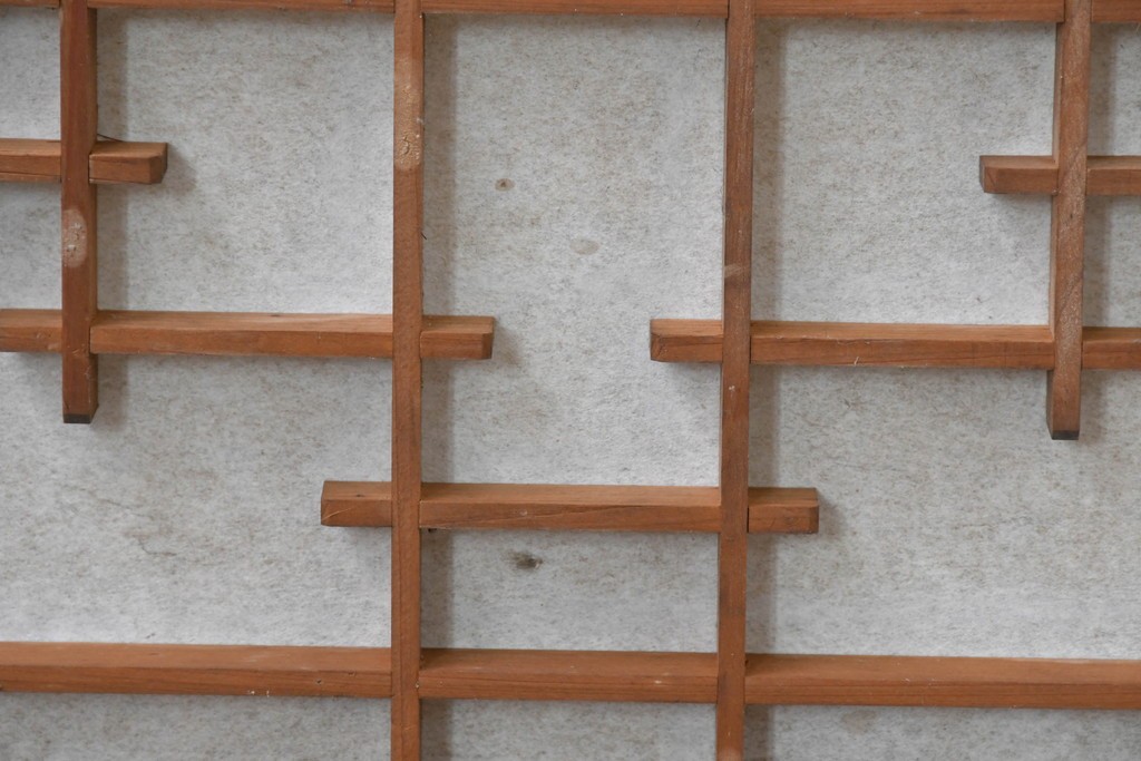 アンティーク建具　昭和初期から中期　幾何学的な桟の意匠が目を引く障子戸窓2枚セット　(R-086109)