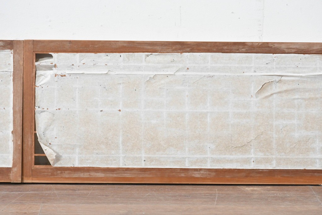 アンティーク建具　昭和初期から中期　幾何学的な桟の意匠が目を引く障子戸窓2枚セット　(R-086109)