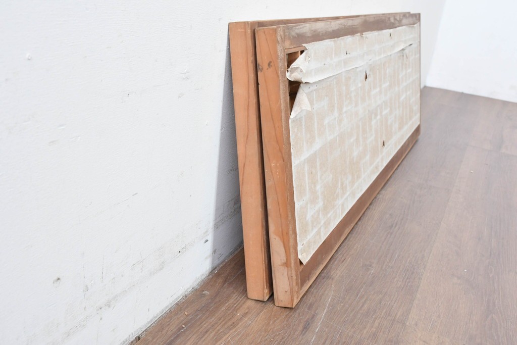 アンティーク建具　昭和初期から中期　幾何学的な桟の意匠が目を引く障子戸窓2枚セット　(R-086109)