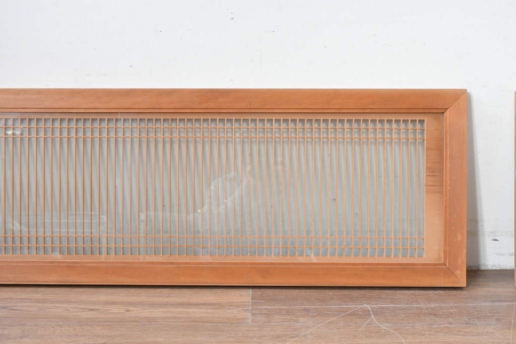 ヴィンテージ建具　昭和中期から後期　両面ガラス　繊細な格子が上品な筬欄間3枚セット　(R-086110)